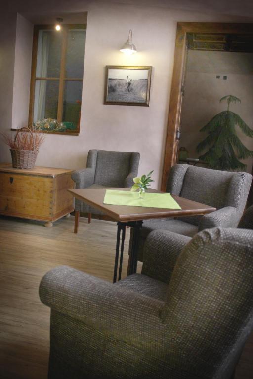 Hotel Pansky Dum ノヴェー・ムニェスト・ナ・モラヴィエ エクステリア 写真